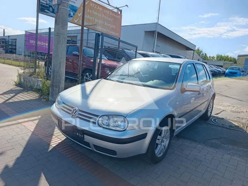 2002 Volkswagen GOLF