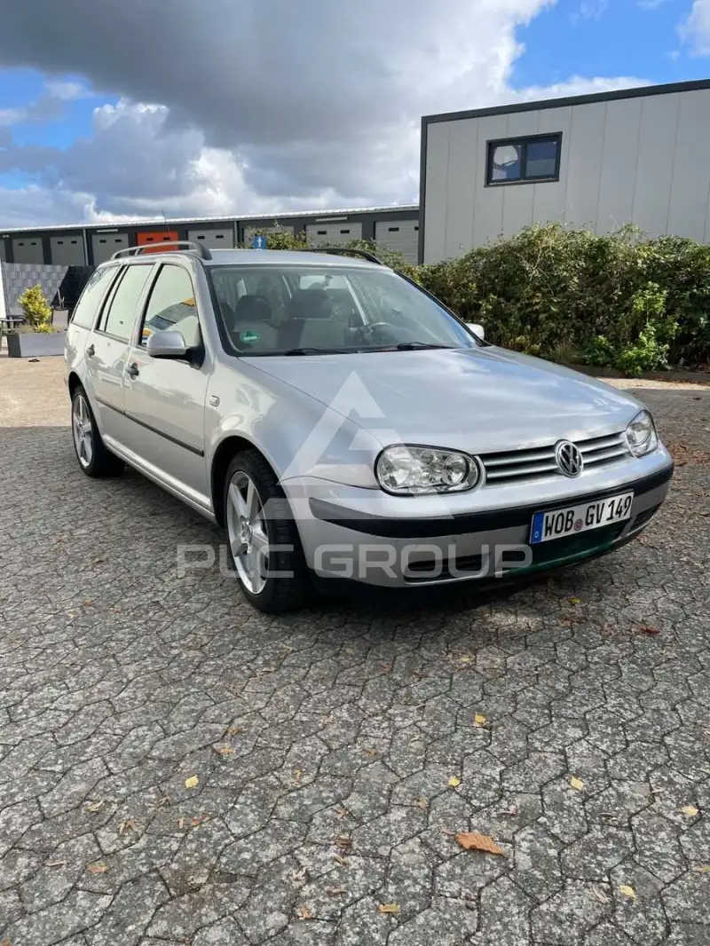 2002 Volkswagen GOLF