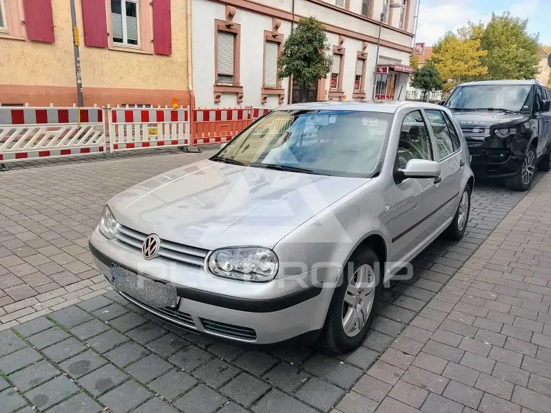 2002 Volkswagen GOLF