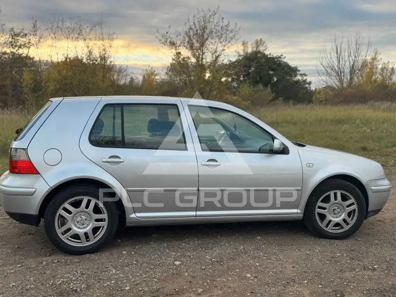 2002 Volkswagen GOLF