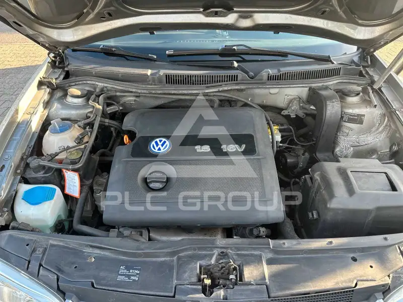 2002 Volkswagen GOLF