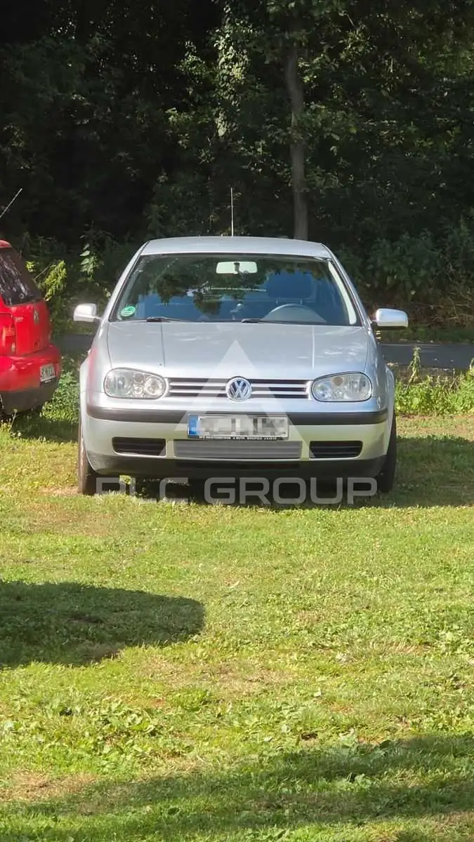 2002 Volkswagen GOLF