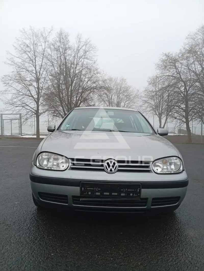 2002 Volkswagen GOLF