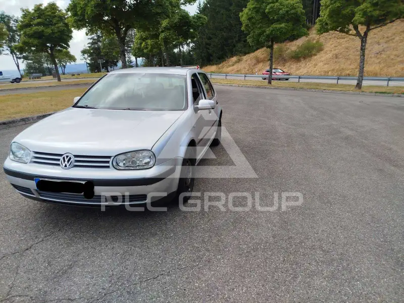 2002 Volkswagen GOLF