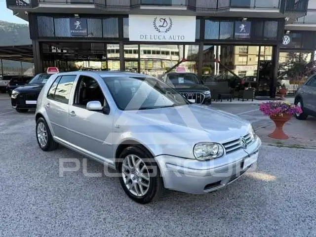 2002 Volkswagen GOLF