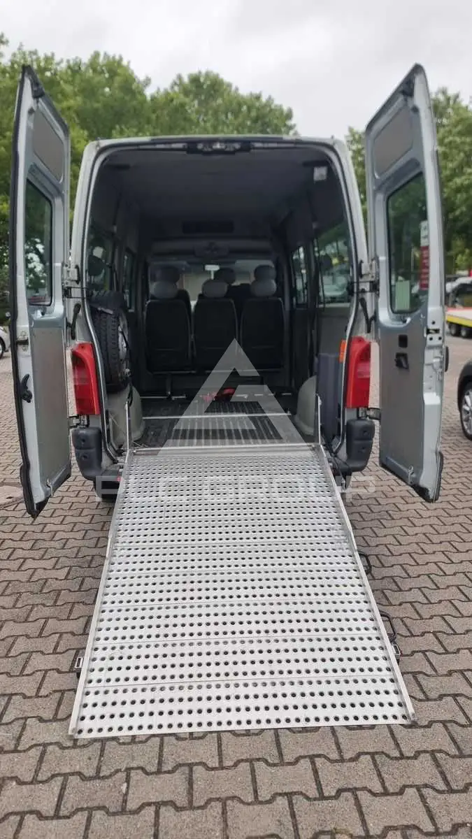 2002 Renault Master