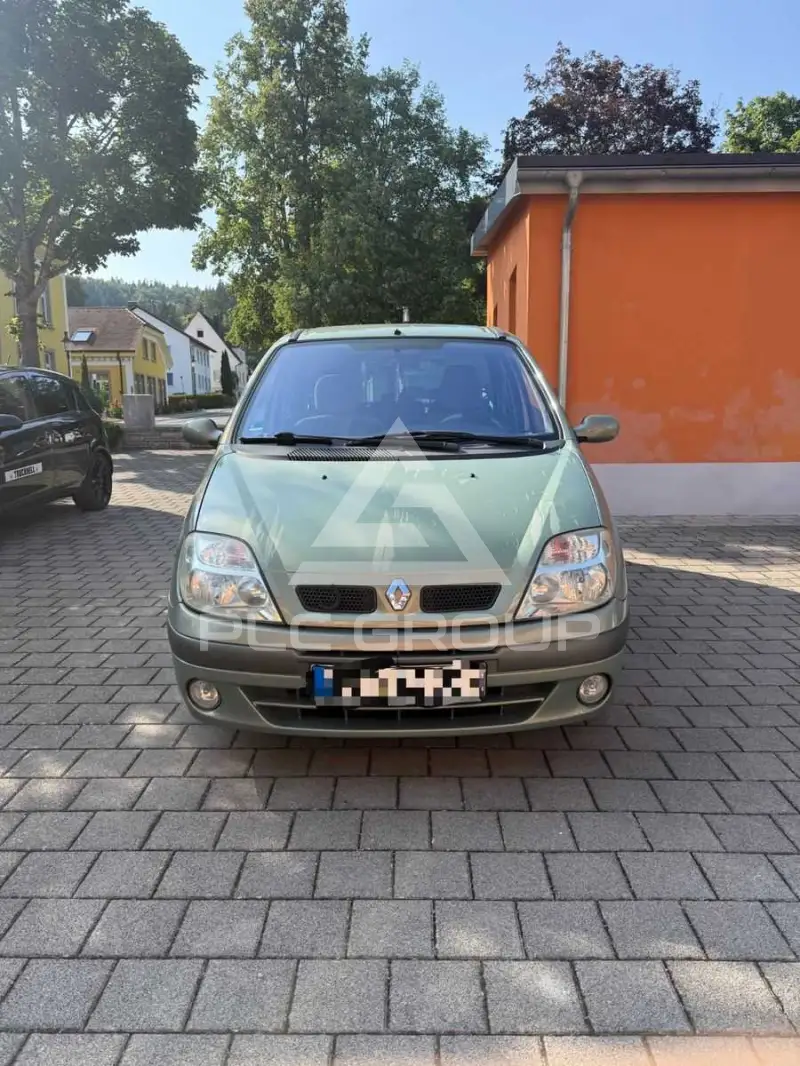 2002 Renault Scenic