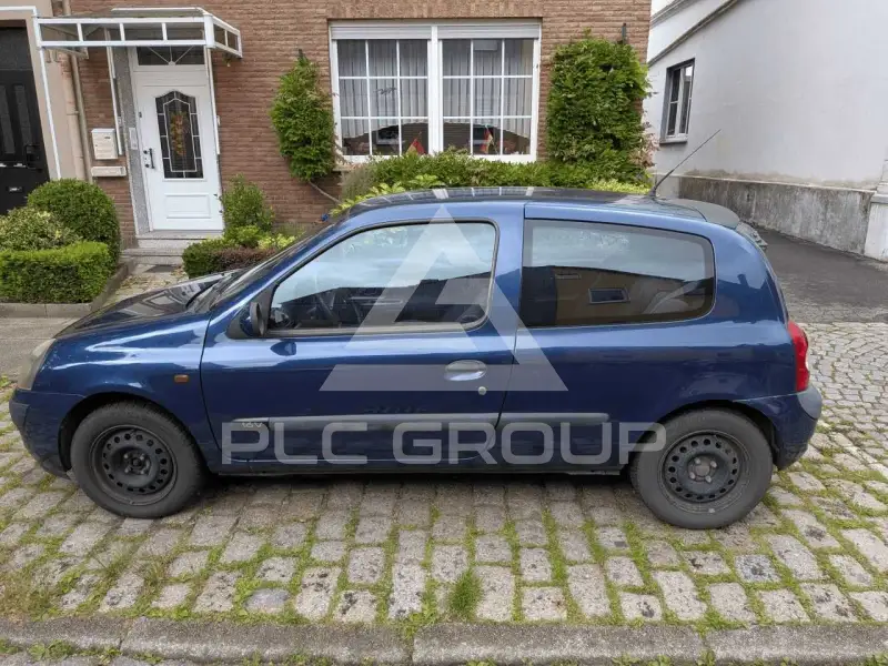2002 Renault Clio