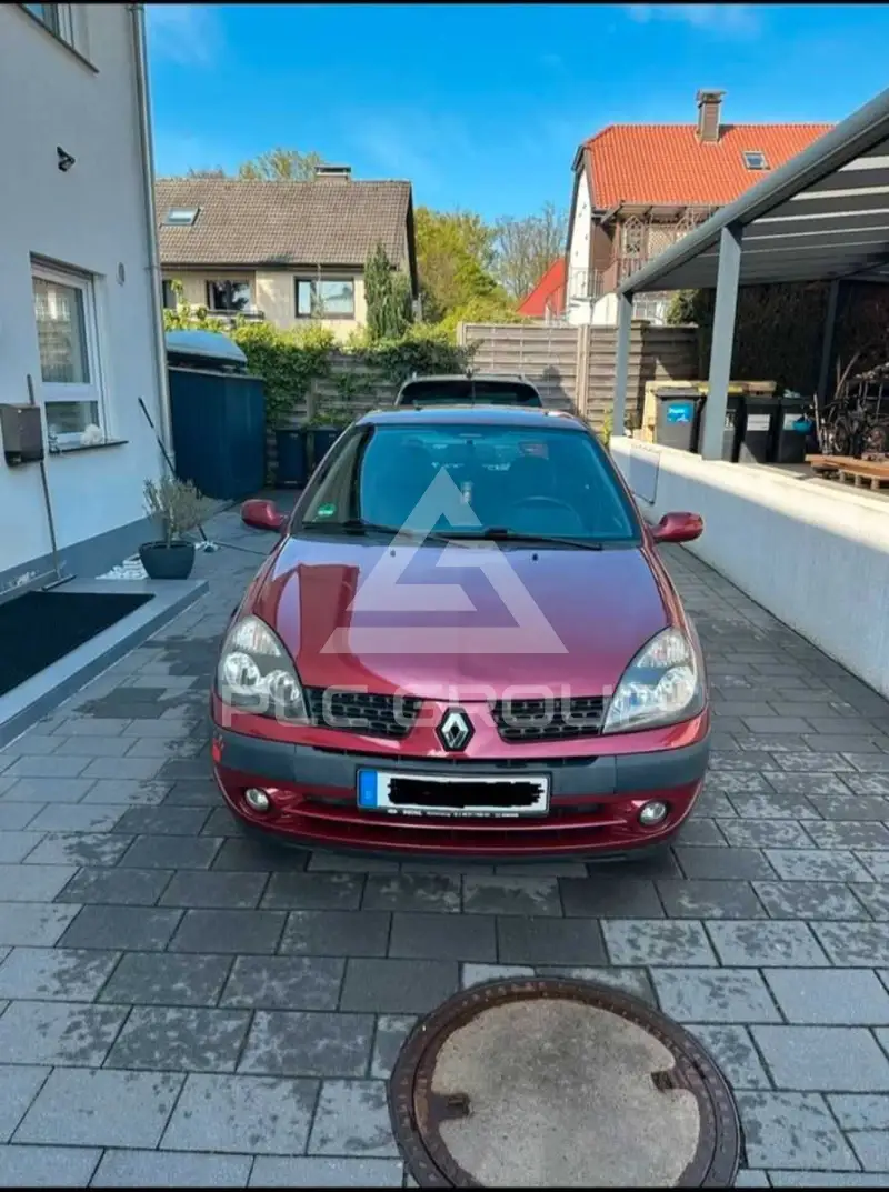 2002 Renault Clio