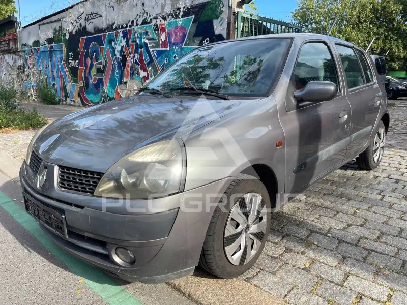 2002 Renault Clio