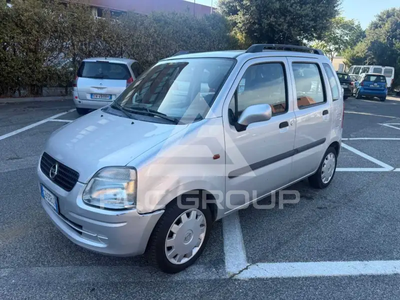 2002 Opel AGILA