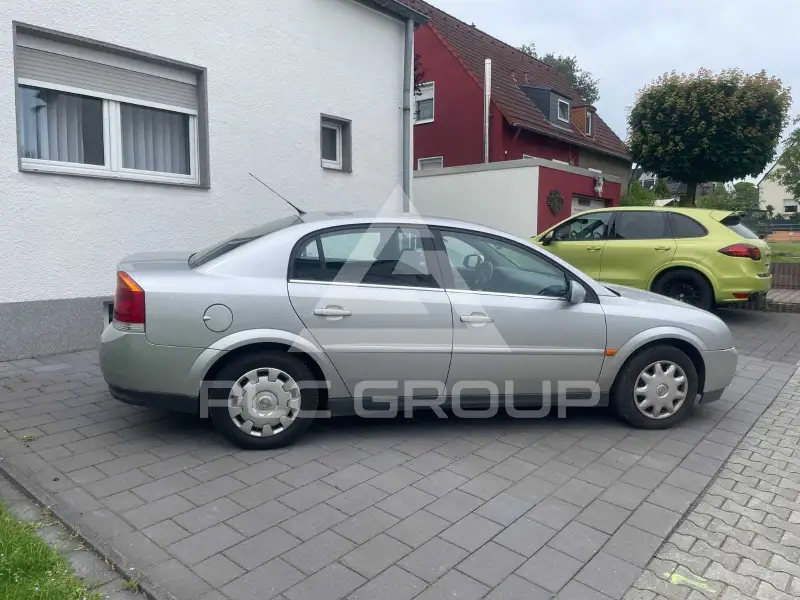 2002 Opel Vectra