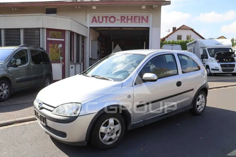 2002 Opel Corsa