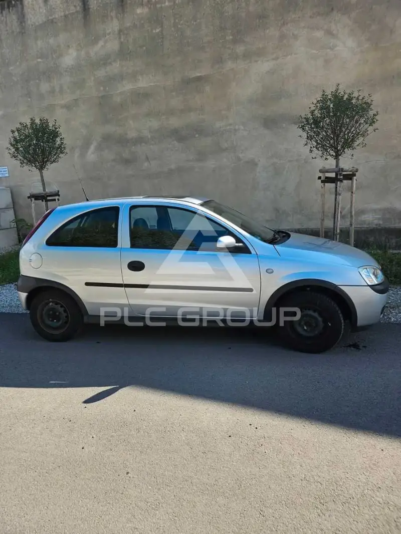 2002 Opel Corsa
