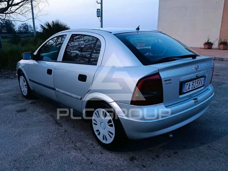 2002 Opel Astra