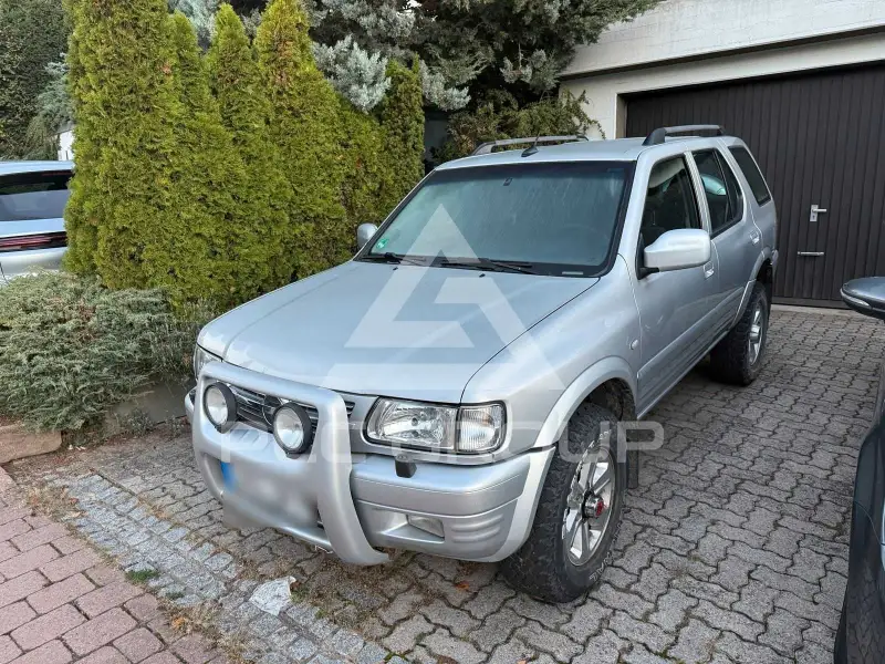 2002 Opel Frontera