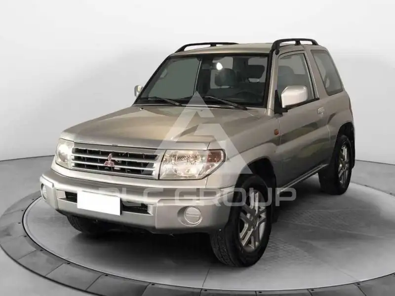 2003 Mitsubishi Unknown