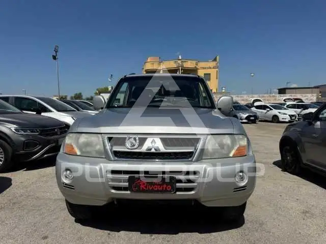 2003 Mitsubishi PAJARO
