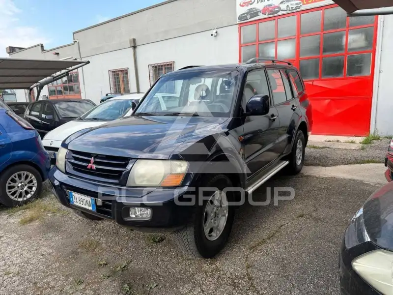 2003 Mitsubishi PAJARO