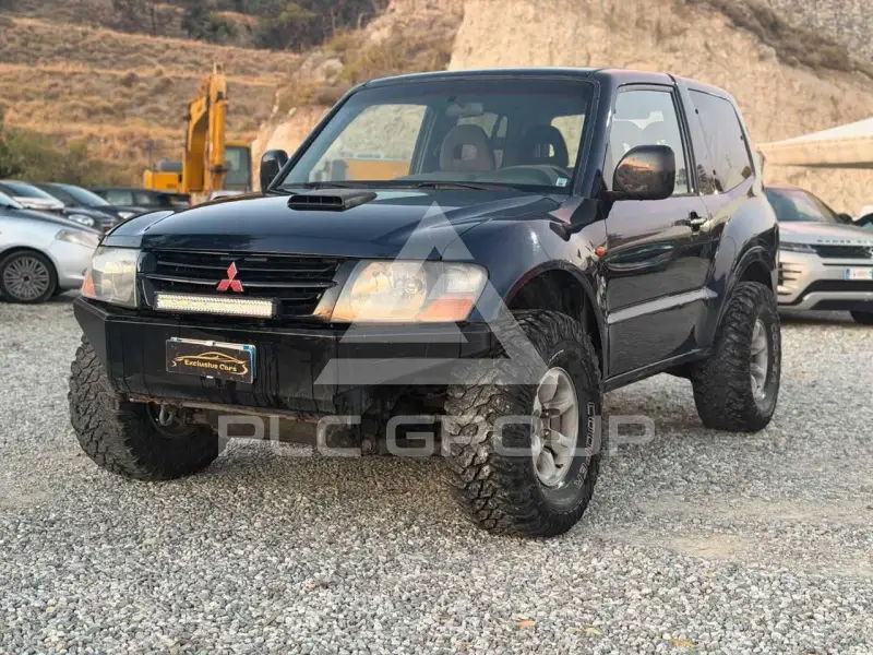 2003 Mitsubishi PAJARO