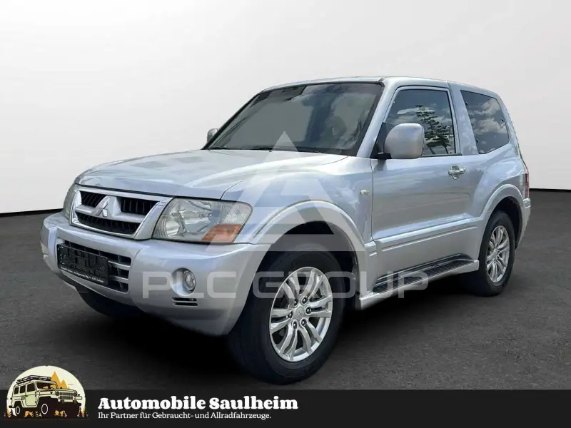 2003 Mitsubishi PAJARO