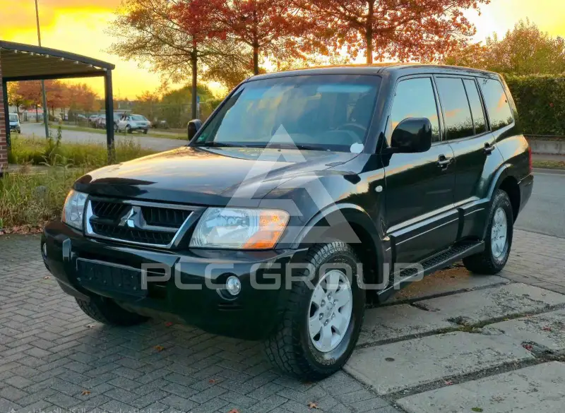 2003 Mitsubishi PAJARO