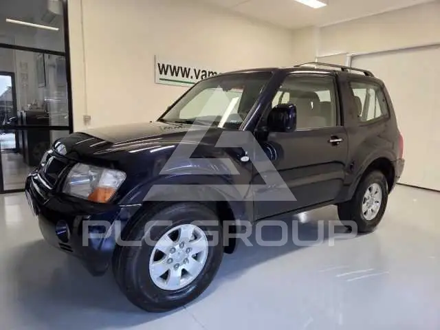2003 Mitsubishi PAJARO