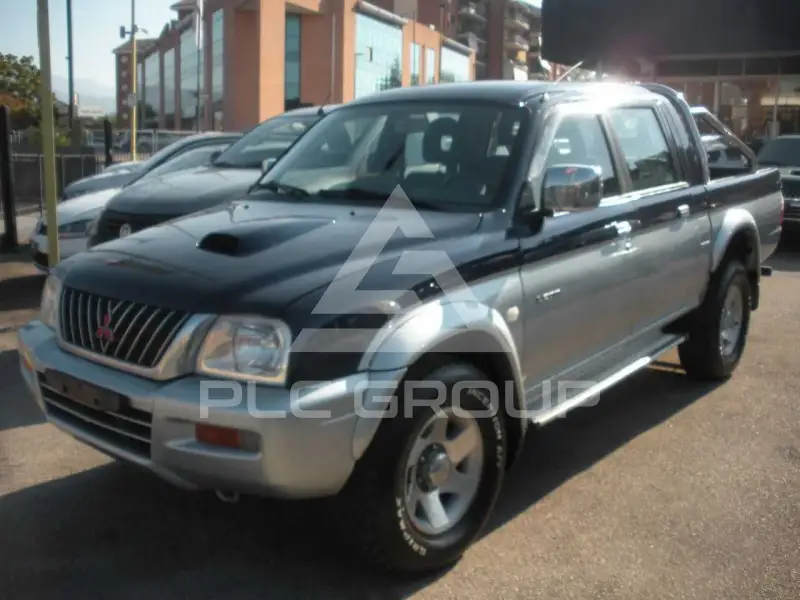 2003 Mitsubishi L200