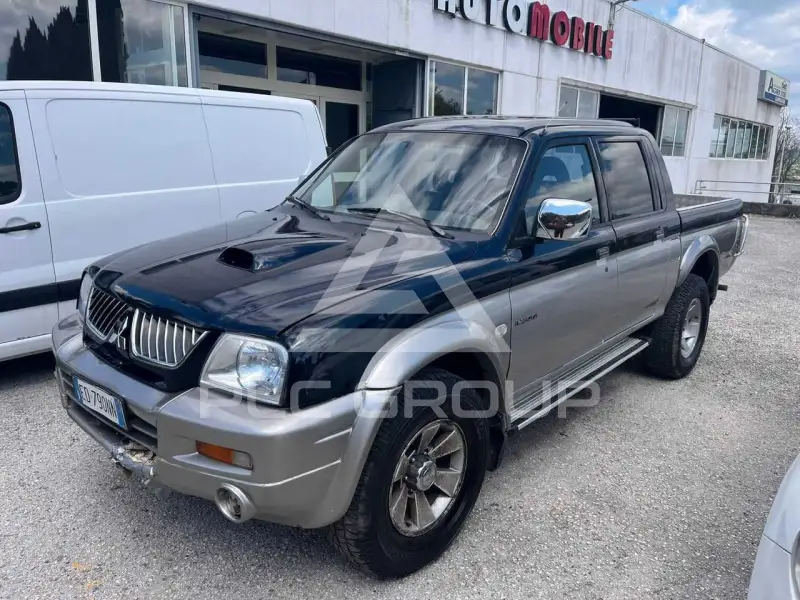 2003 Mitsubishi L200