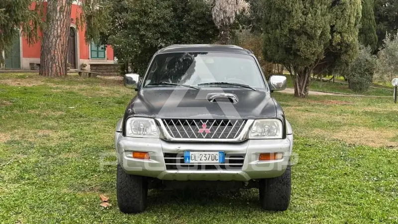2003 Mitsubishi L200