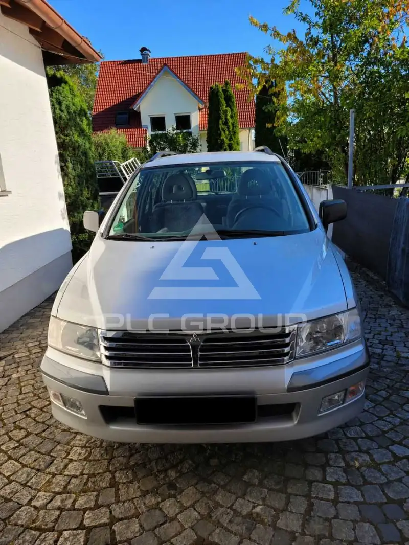 2003 Mitsubishi Space Wagon