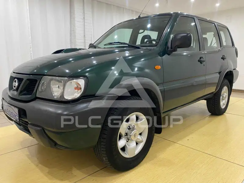 2003 Nissan Terrano