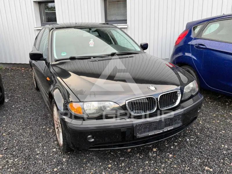 2003 BMW 316