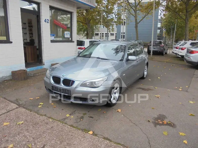 2003 BMW 530