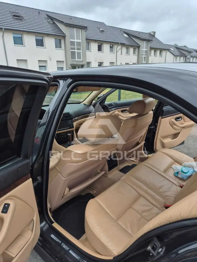 2003 BMW 525