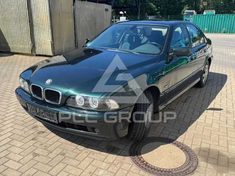 2003 BMW 525
