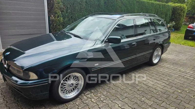 2003 BMW 525