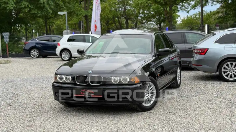 2003 BMW 525