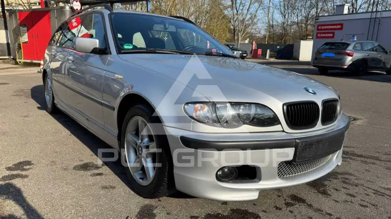 2003 BMW 320