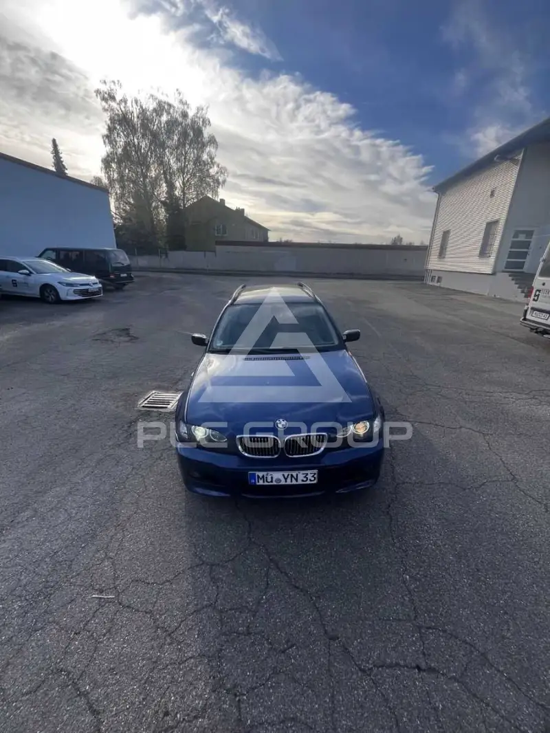 2003 BMW 320