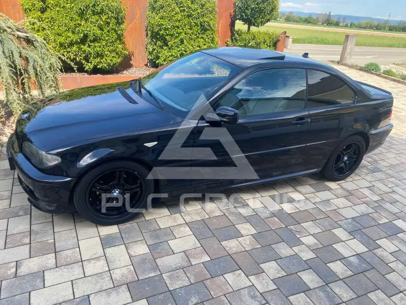 2003 BMW 320