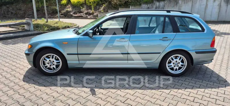 2003 BMW 320
