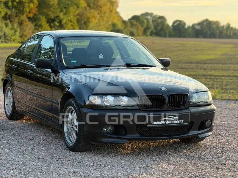 2003 BMW 320