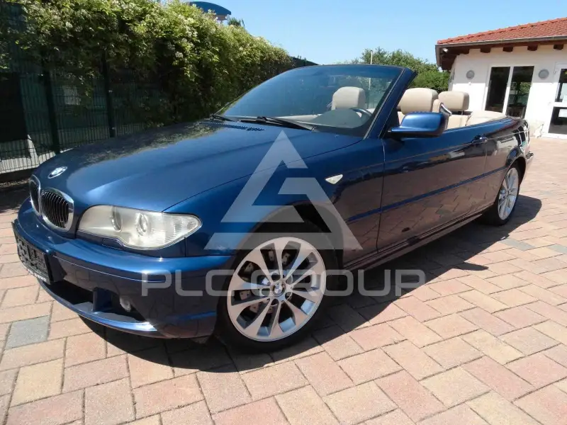 2003 BMW 320