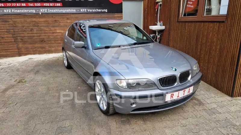 2003 BMW 320