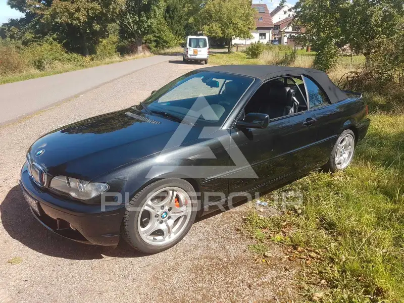 2003 BMW 320
