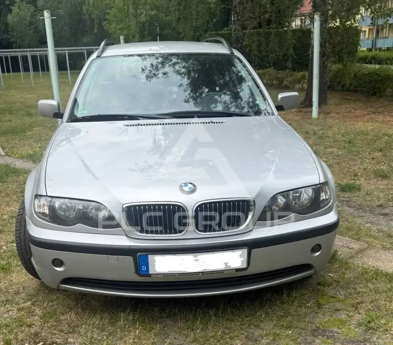 2003 BMW 320