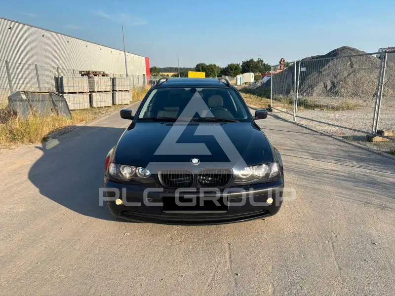 2003 BMW 320