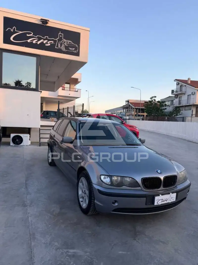 2003 BMW 320