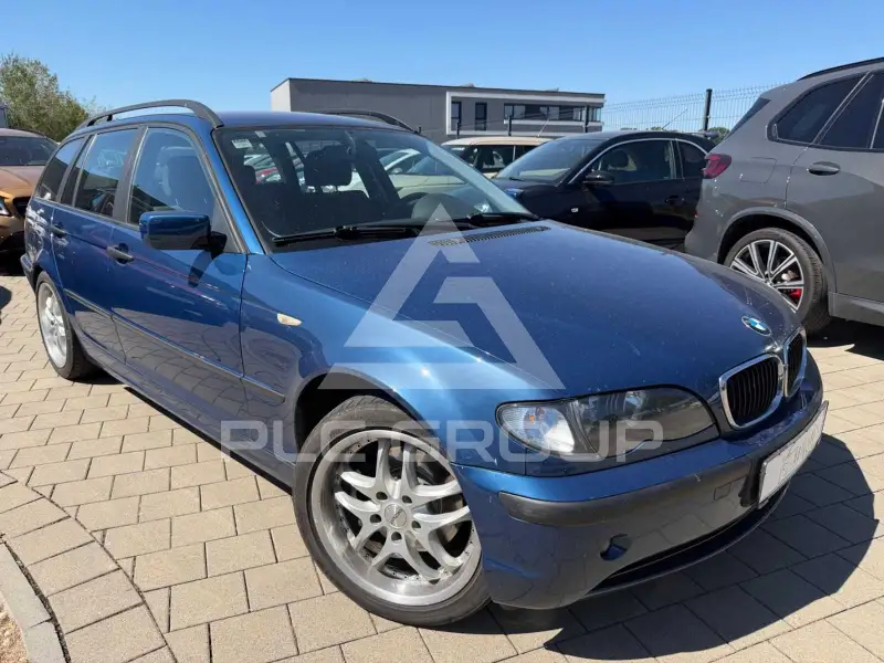 2003 BMW 320